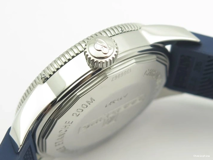 0329 Youthful Speedmaster JHF SS ‘Work on the Moon’ Gary Dial On SS Bracelet 8241